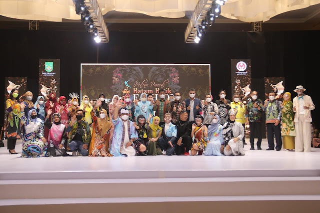 Rudi Apresiasi Expo Batam Fashion Week 2021 yang Diikuti 14 Perancang Busana Asli Batam 