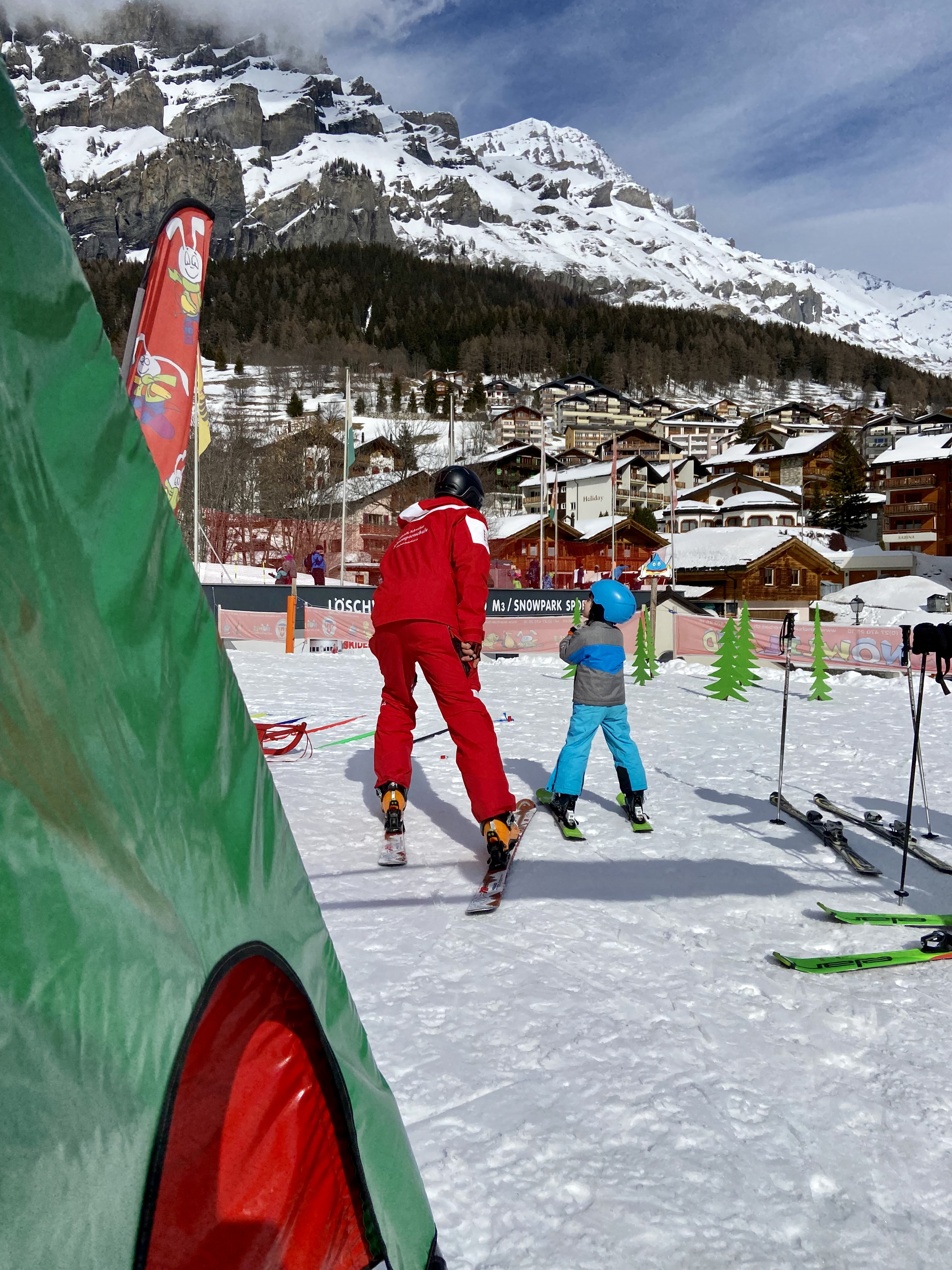 leukerbad ελβετία μάθημα σκι παιδί αγόρι