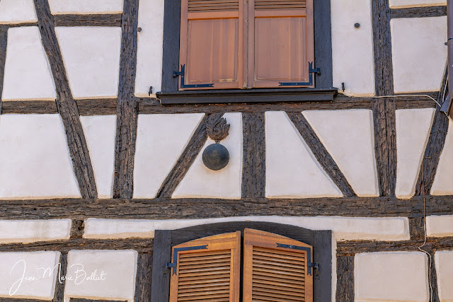 Bombe de mortier, maison Ziegler • 18 r de Verdun, Sélestat