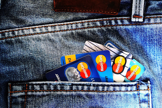 "Bad Credit" Credit Cards: How You Can Avoid High Fees