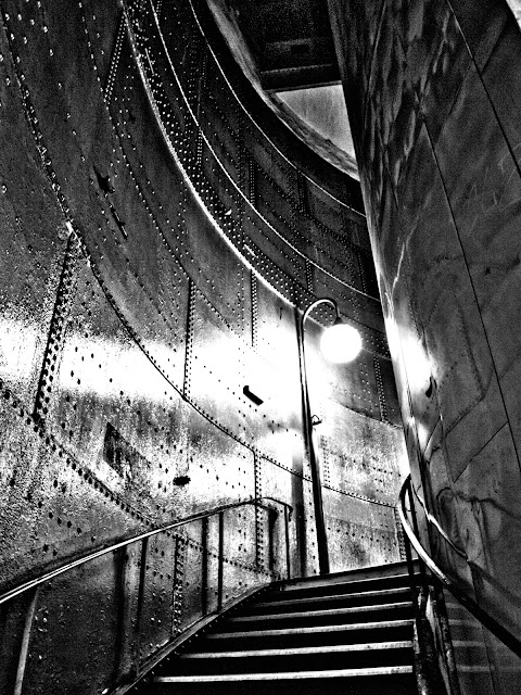 jiemve, concours 2022, escalier, métro