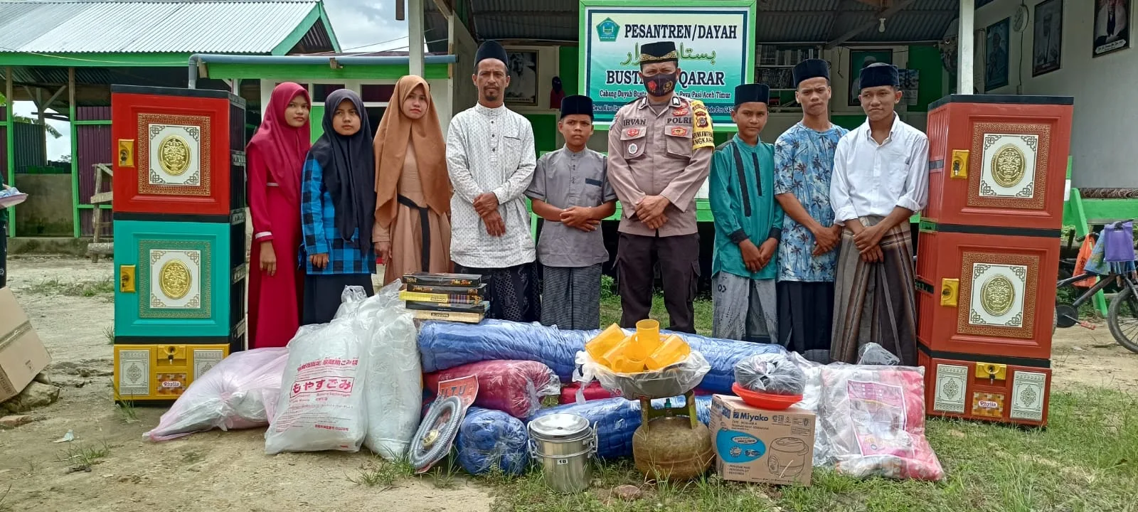 Bripka Irvan Fasilitasi dan Antarkan ke Dayah 7 Anak Fakir Miskin di Aceh Utara