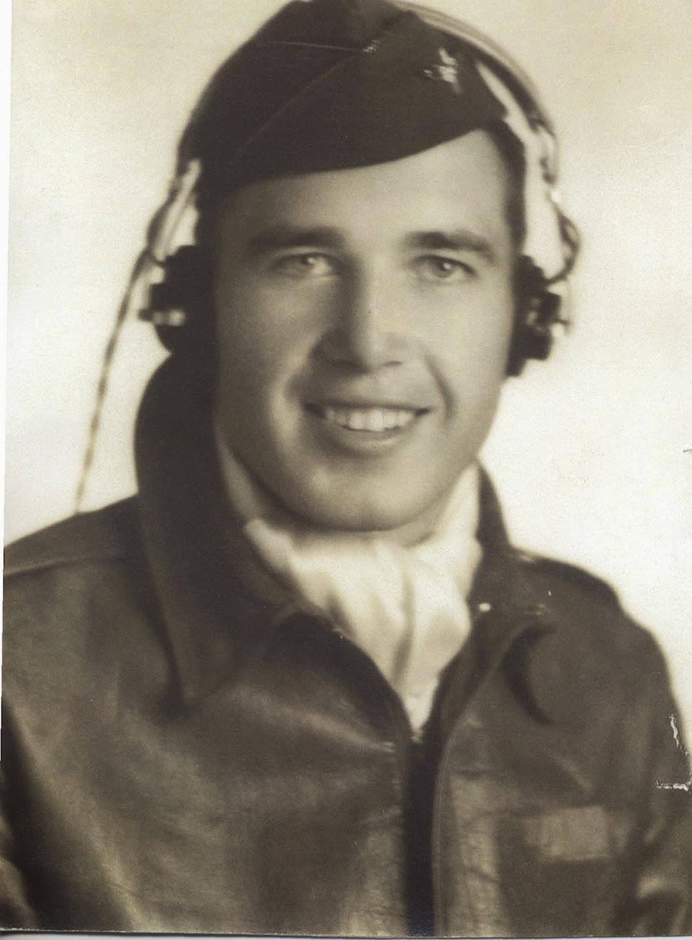 2ND  LEUTENANT   ZELMAR   BRYAN   PAYNE   ( MY DAD )