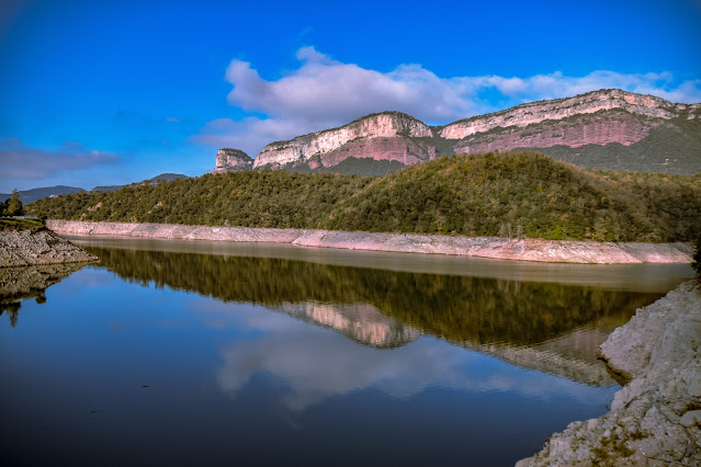 Pantano de Sau.. Barcelona, Cataluña..