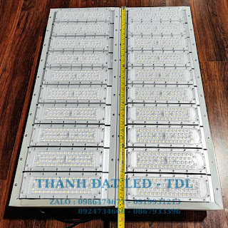 Đèn pha LED mẫu 100W TDLF-MKH chi tiết