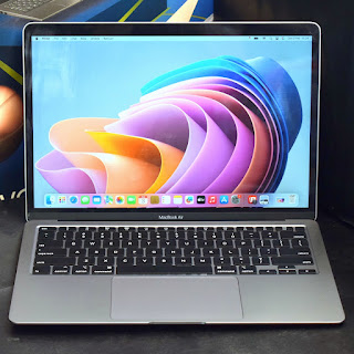 Jual MacBook Air Retina (Scissor, 2020) Core i3 13"