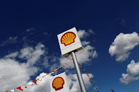 Logos of Shell are pictured at a gas station in the western Canakkale province, Turkey April 25, 2016. (Credit: Reuters/Murad Sezer) Click to Enlarge.