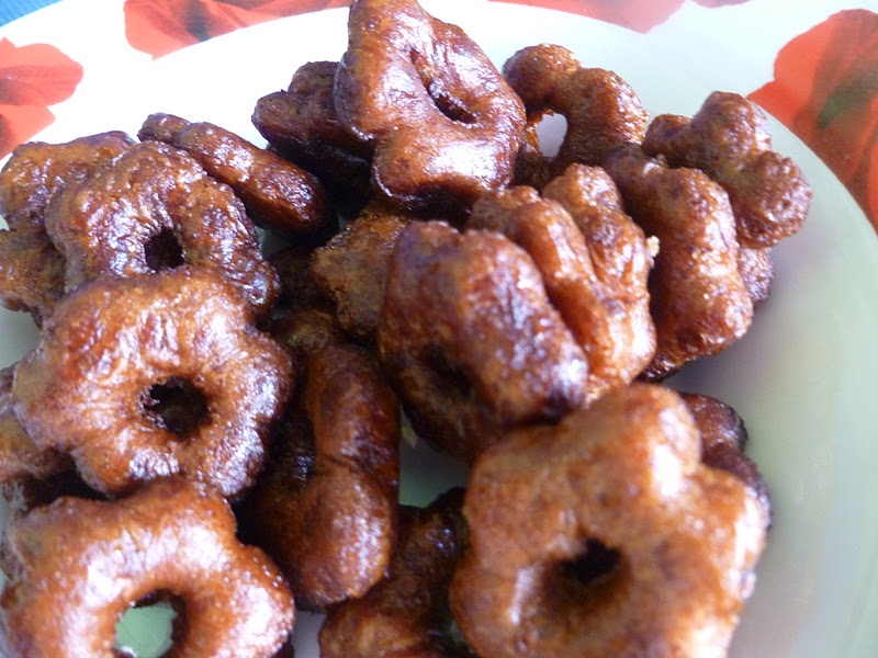 My Little Sweethome: Kuih Deram@Telinga Keling @ Kuih Cincin