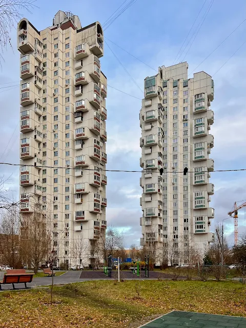 Зеленоград, 18-й микрорайон, жилые дома 2000-2001 года постройки