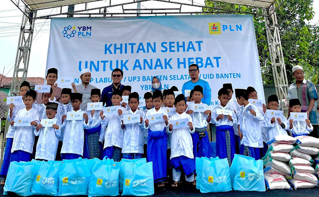 Aksi Sosial, YBM PLN Gelar Khitanan Massal di Masjid As-Salafie Caringin
