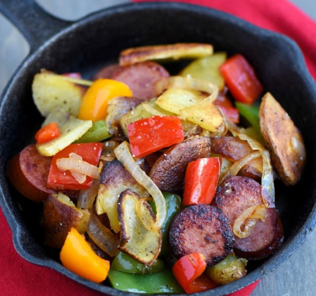 Kielbasa, Peppers, and Potato Hash #quick #dinner