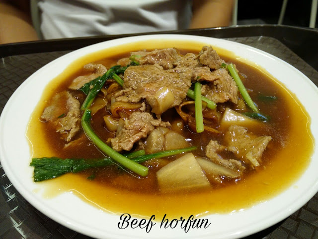 Paulin's Munchies - Hanis at Ng Teng Fong General Hospital - Beef horfun