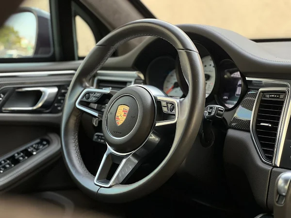 Porsche Macan Turbo 2018: fotos, preço e detalhes