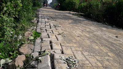Pengerjaan Jalan Paving Blok Desa Ciawi Diduga Dikerjakan Asal Jadi, Forum Kota Aktivis Pandeglang Angkat Bicara