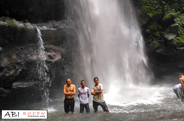 Tempat Wisata di Kebumen yang Paling Menarik  Air Terjun Sawangan