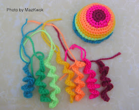 crochet cat toy jellyfish