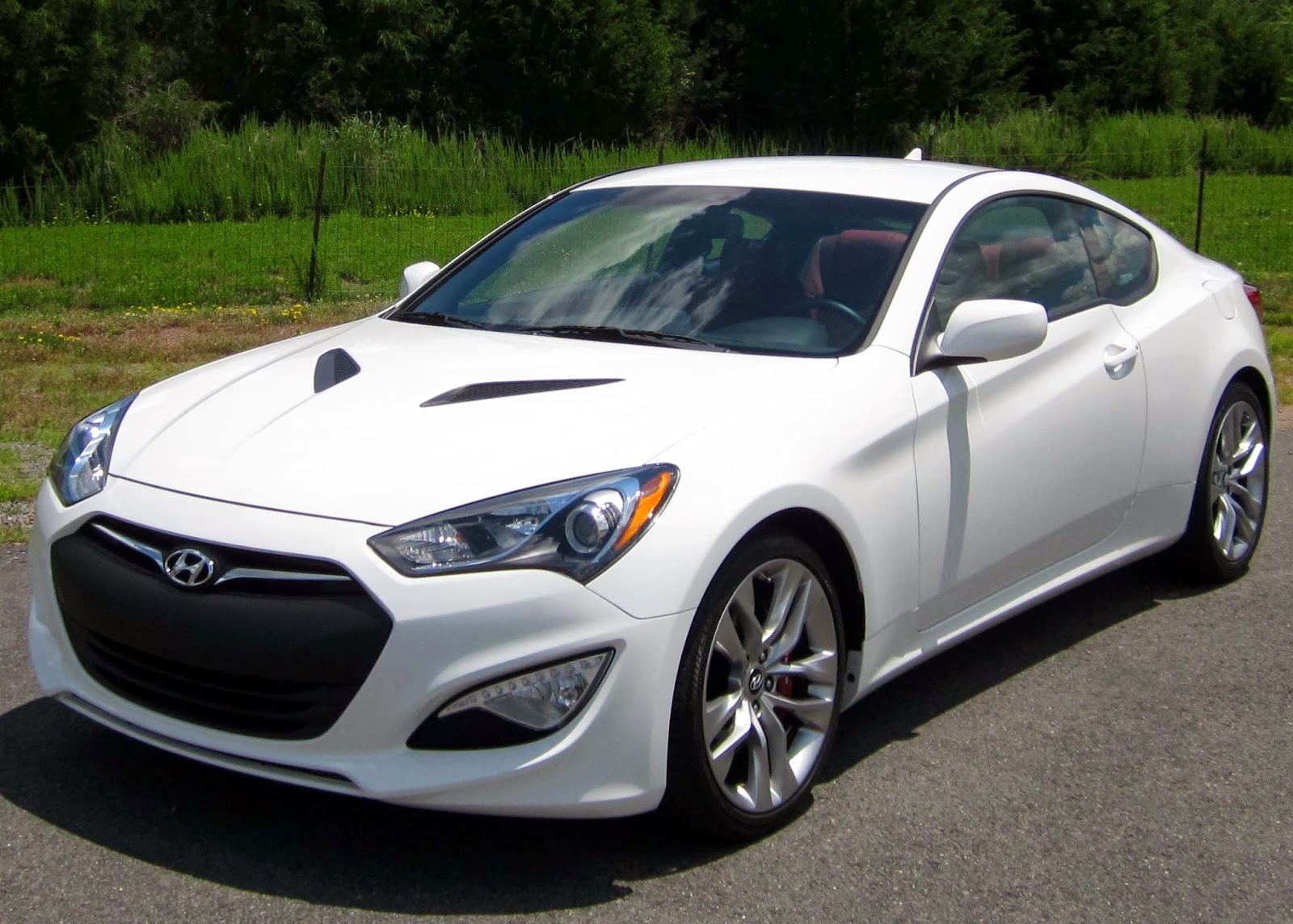 Hyundai Genesis Coupe 2013