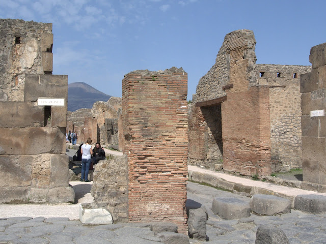 ulice Pompeje widok ze środka