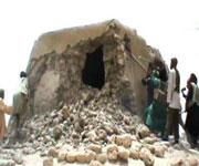 Islamists destroyed tomb of a Muslim saint in Mali