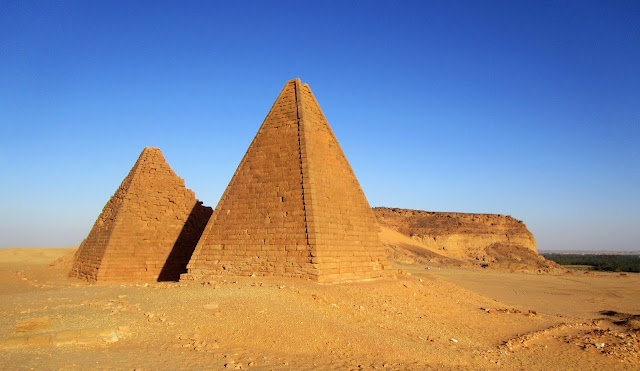 Fotografía de las pirámides de Gebel Barkal