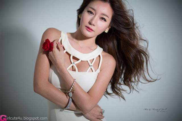 1 Han Ji Eun in Cream Mini Dress-Very cute asian girl - girlcute4u.blogspot.com