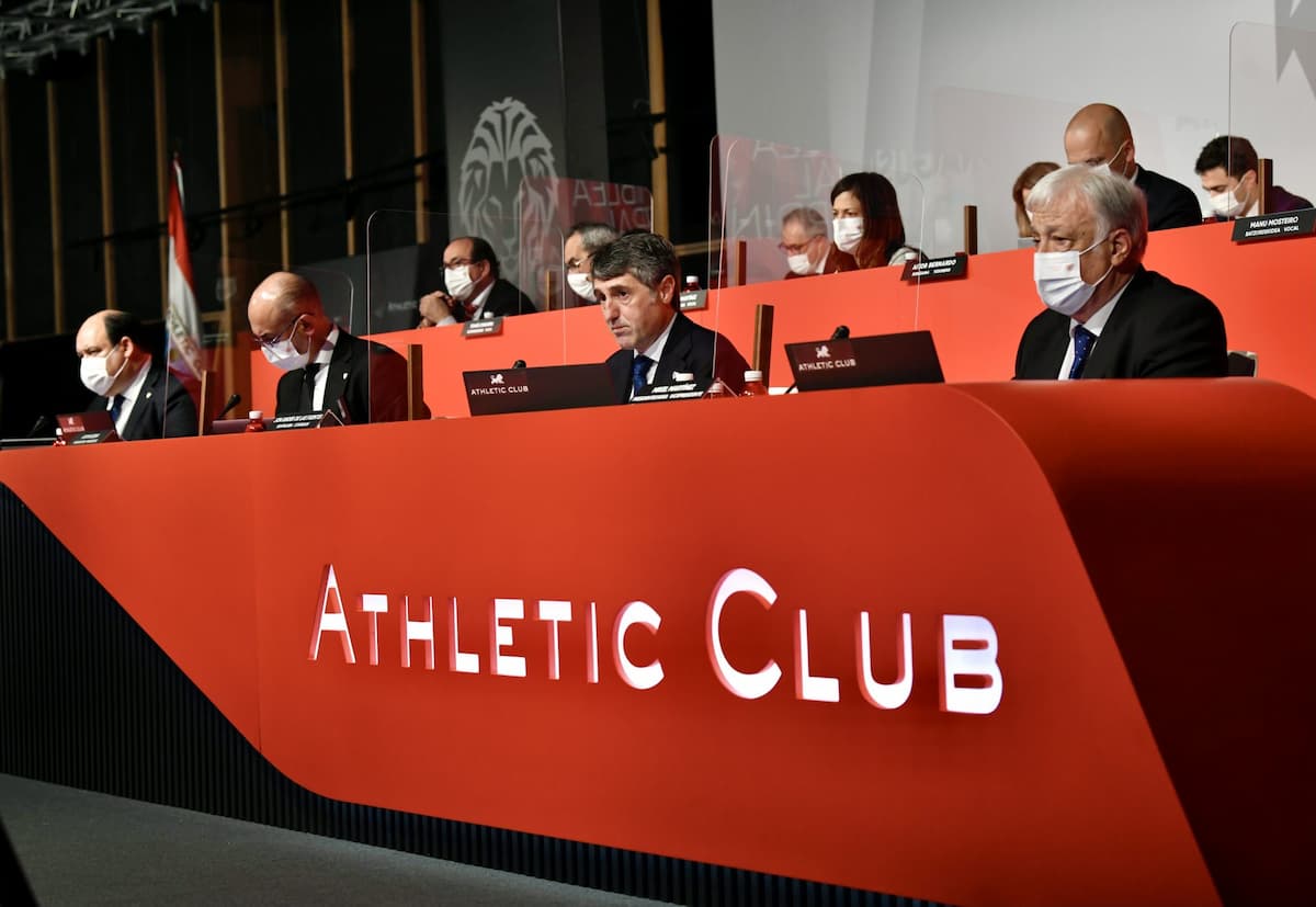 Les dirigeants de l'Athletic Club lors de l'AG du 21 février