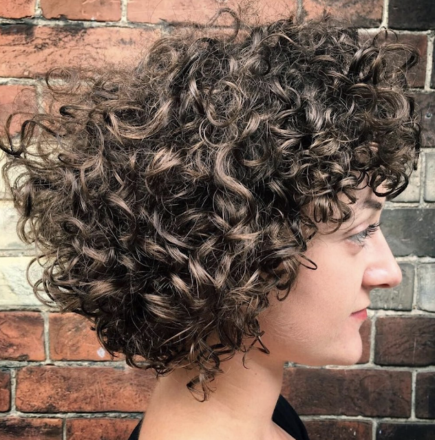 natural curly hairstyles 2019