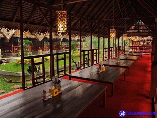 https://FindWisata.blogspot.com | 7 Daftar Tempat Makan Lesehan di Kota Jambi