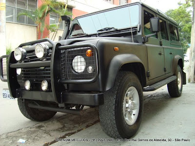 Land Rover Defender 110