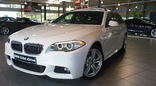 BMW 530D XDRIVE TOURING 2012