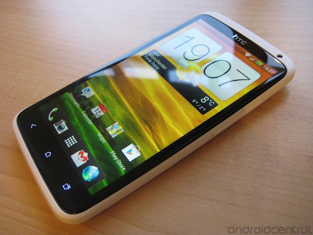 Review HTC One X