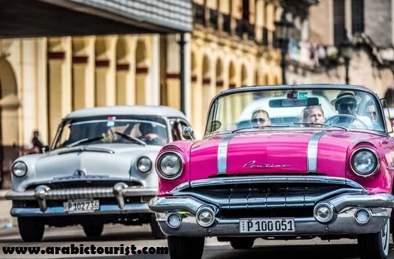 Classic Car Tour of Havana