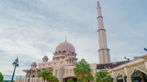 Backpacker Murah Kuala Lumpur 2019 Putrajaya Masjid Putra