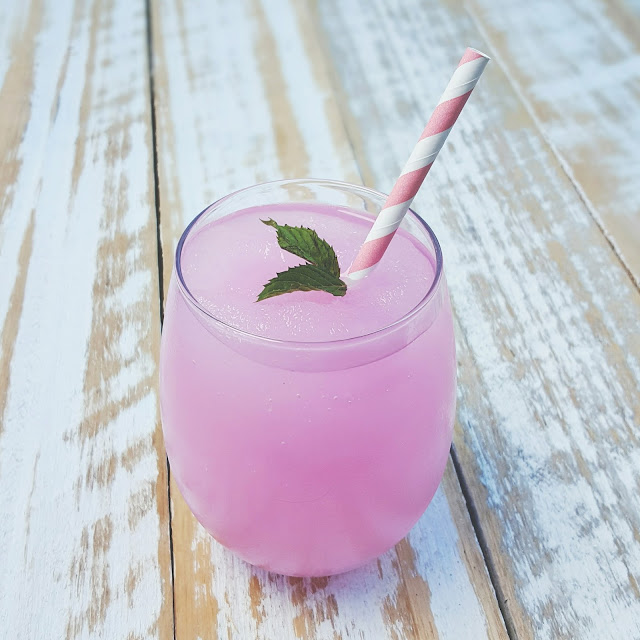 pink lemonade slushie