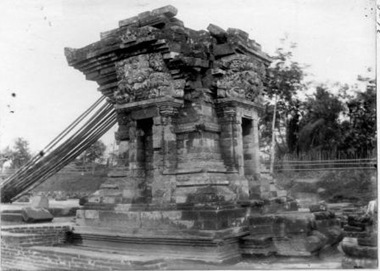 Candi Penataran Kuno