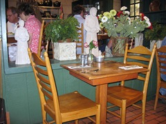 Peach Tree Restaurant inside