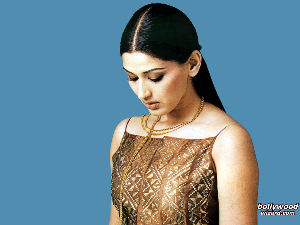 Bollywood Stars: photos of sonali bendre | wallpapers of sonali bendre