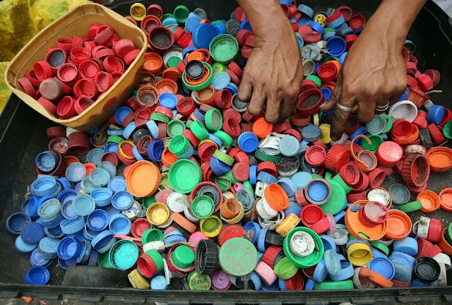 What Would Happen If We Turned Plastic Into Fuel? 