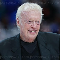 Phil Knight Biography Net Worth and Height Weight