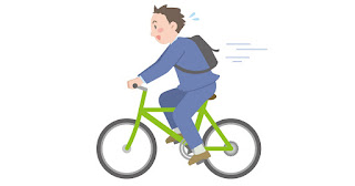 自転車を漕ぐ男性