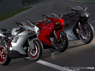 2011 New Ducati 848 EVO Superbike First Ride Photo Gallery