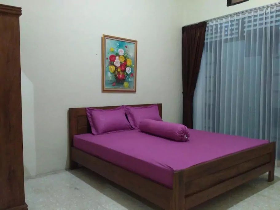 Promo 84 Off Yobel Guest House Jalan Pakuningratan No 24 - 