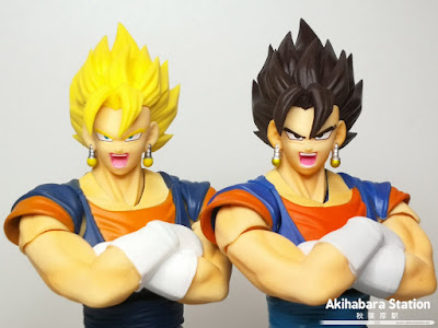 S.H.Figuarts Super Saiyan God SS [Super Saiyan] Vegetto + Aura Effect White ver. - Event Exclusive Color Edition - 