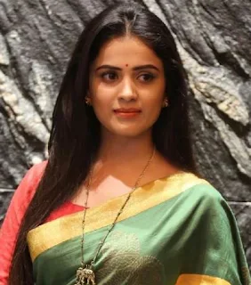 Thanuja Gowda Actress Family Husband Parents children's Marriage Photos