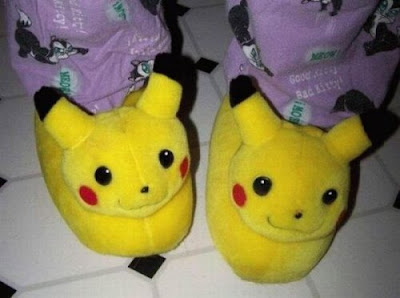 Funny feet slippers Seen On www.coolpicturegallery.net