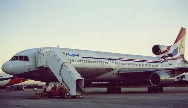 pesawat Lockheed L-1011 