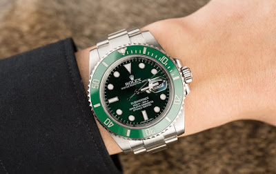 réplique de la montre Rolex Submariner 116610LV