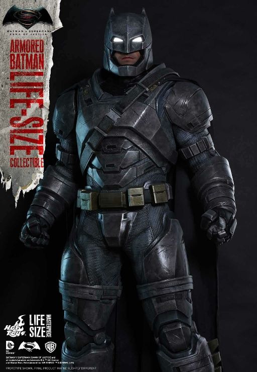 closer-Batman-armor-front