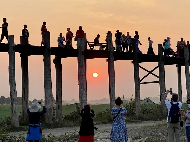 U Bein Wooden Footbridge (Mandalay)