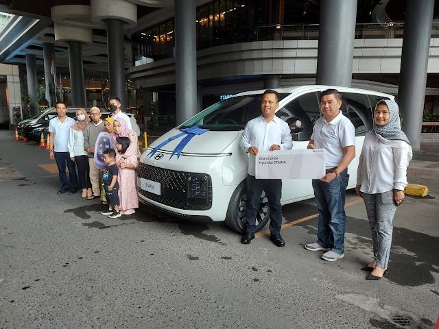 Costumer Hyundai di Banjarbaru Beli Creta Malah Ketiban Rezeki Dapat Hyundai Staria 